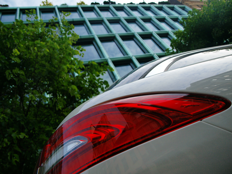Illustration for article titled The Jaguar XF Sportbrake Is So Perfect It Hurts Me A little